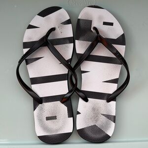 PINK Victoria's Secret Black and White Sandals